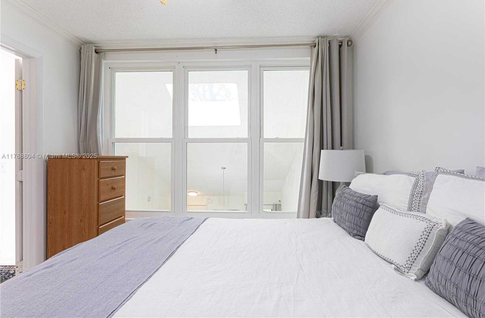 Small Image of 4016 PALM BAY CIR #C, West Palm Beach Number 7