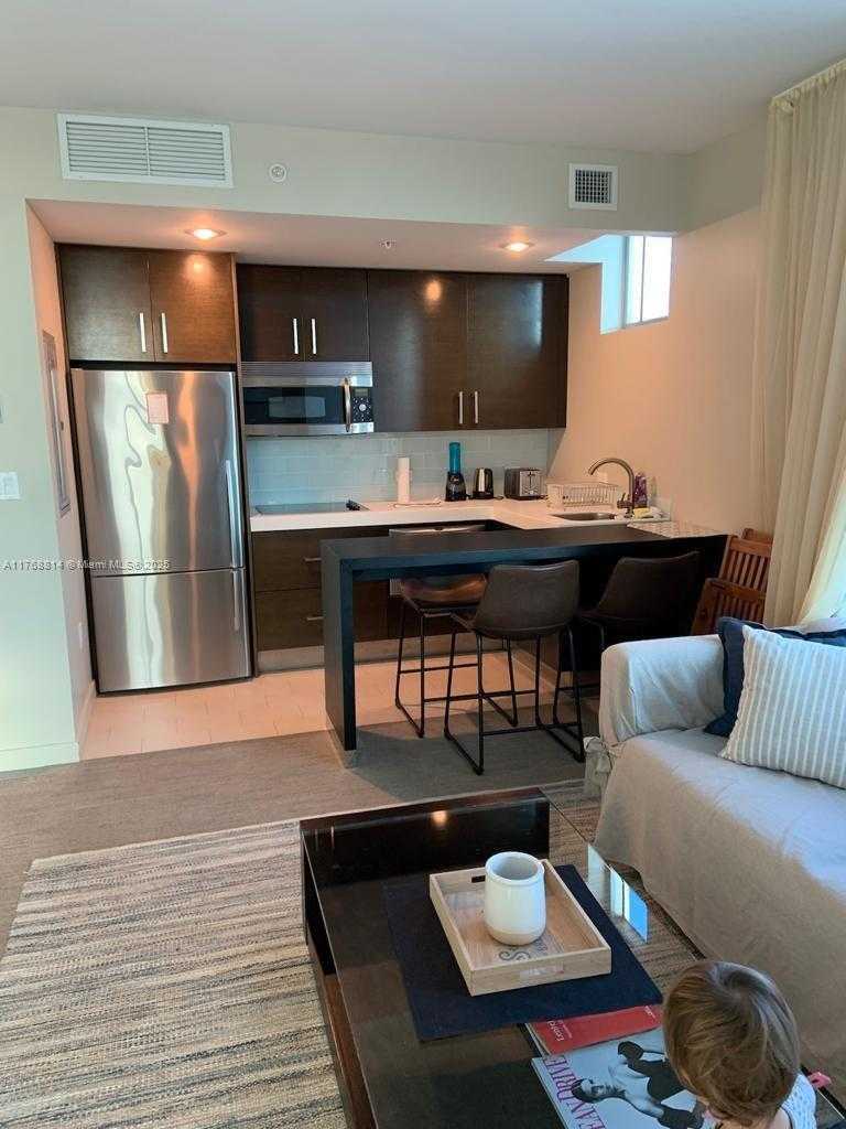 Small Image of 17315 COLLINS AVE #2105, Sunny Isles Beach Number 3