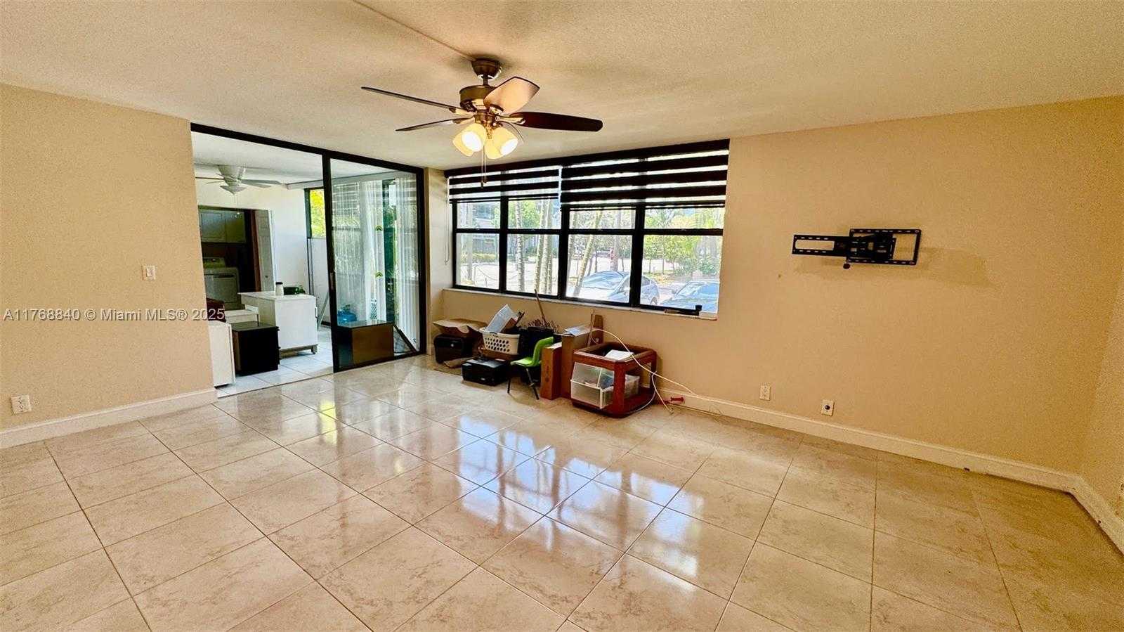 Small Image of 20381 NORTH EAST 30TH AVE #118-7, Aventura Number 10