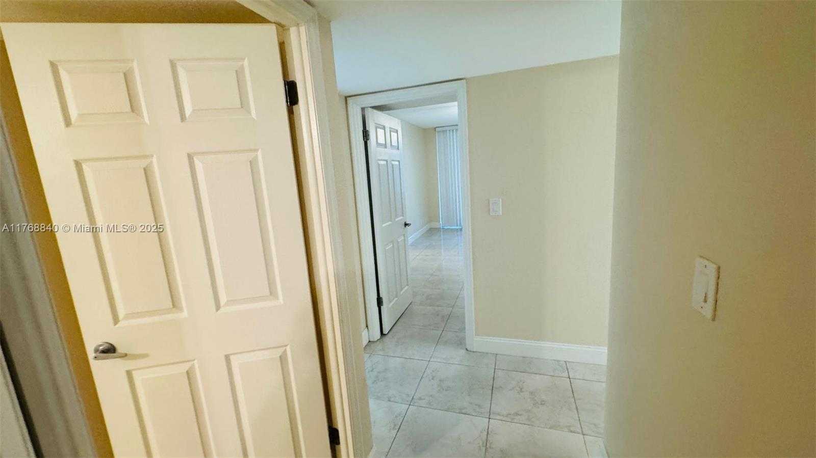 Small Image of 20381 NORTH EAST 30TH AVE #118-7, Aventura Number 27