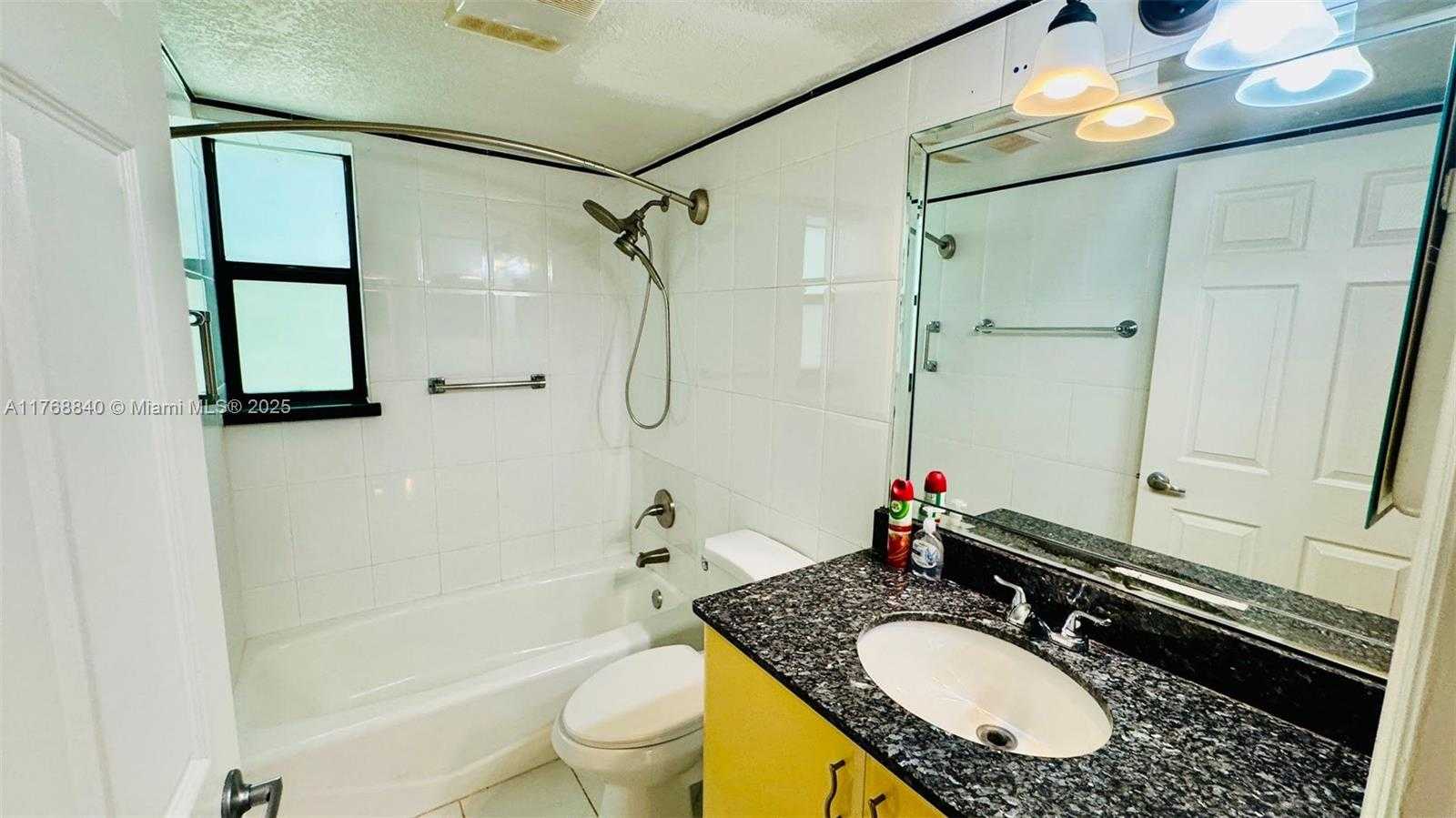 Small Image of 20381 NORTH EAST 30TH AVE #118-7, Aventura Number 30