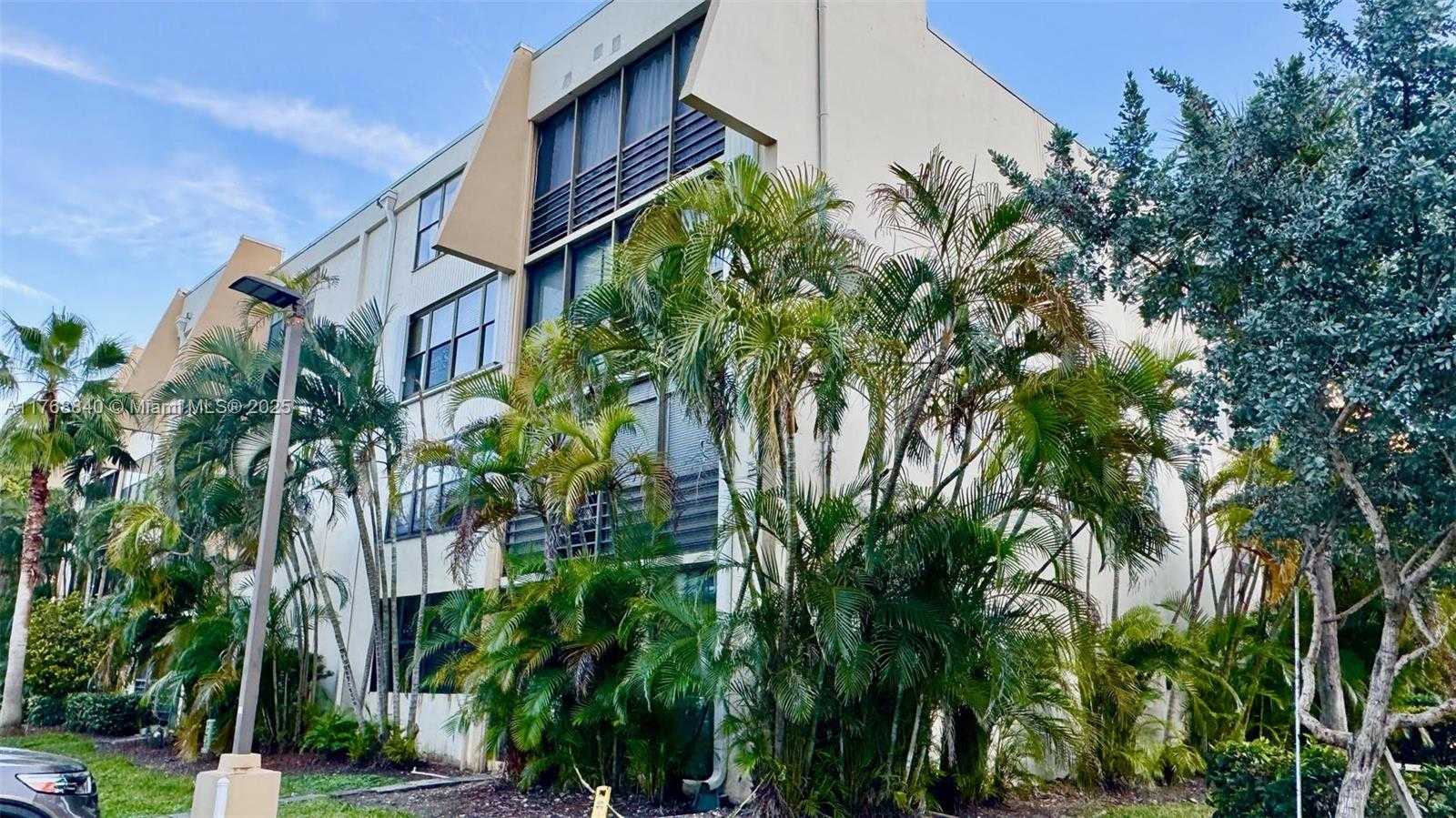 Small Image of 20381 NORTH EAST 30TH AVE #118-7, Aventura Number 48