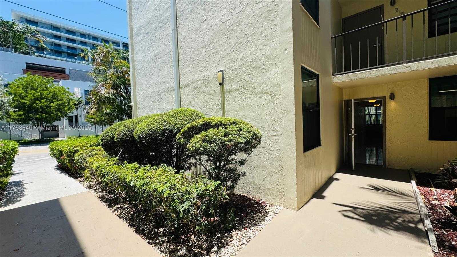 Small Image of 20381 NORTH EAST 30TH AVE #118-7, Aventura Number 54
