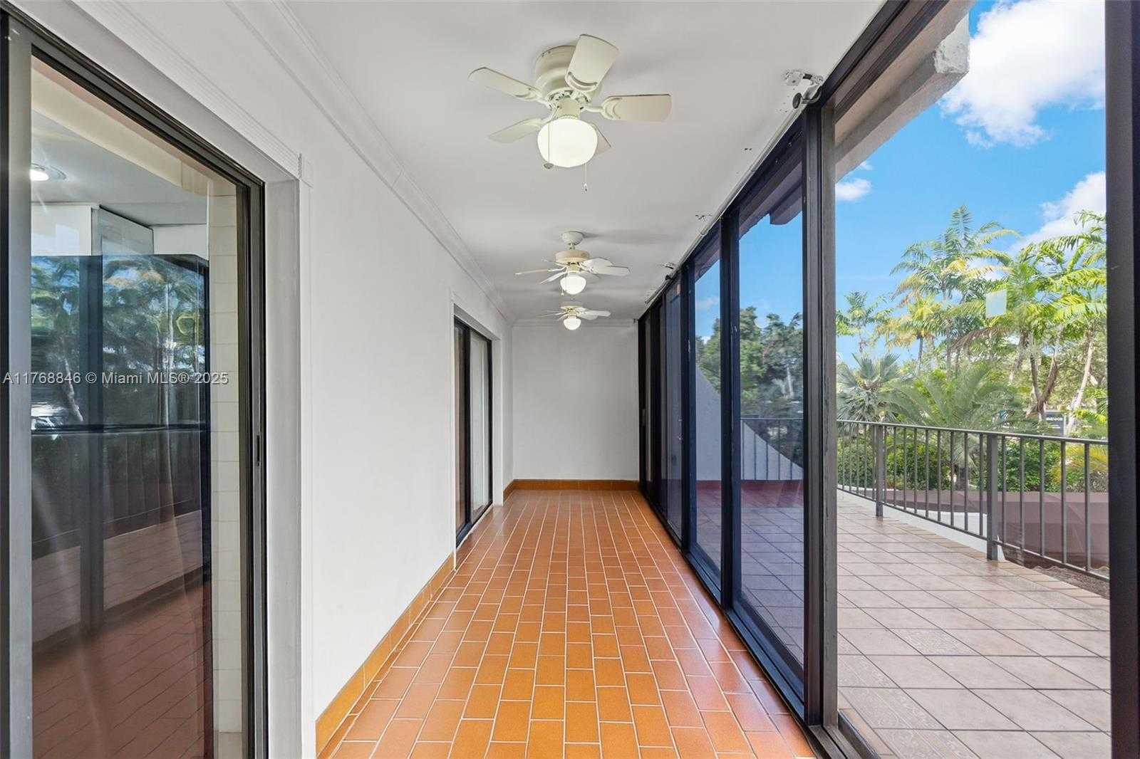 Small Image of 77 CRANDON BLVD #2B, Key Biscayne Number 15