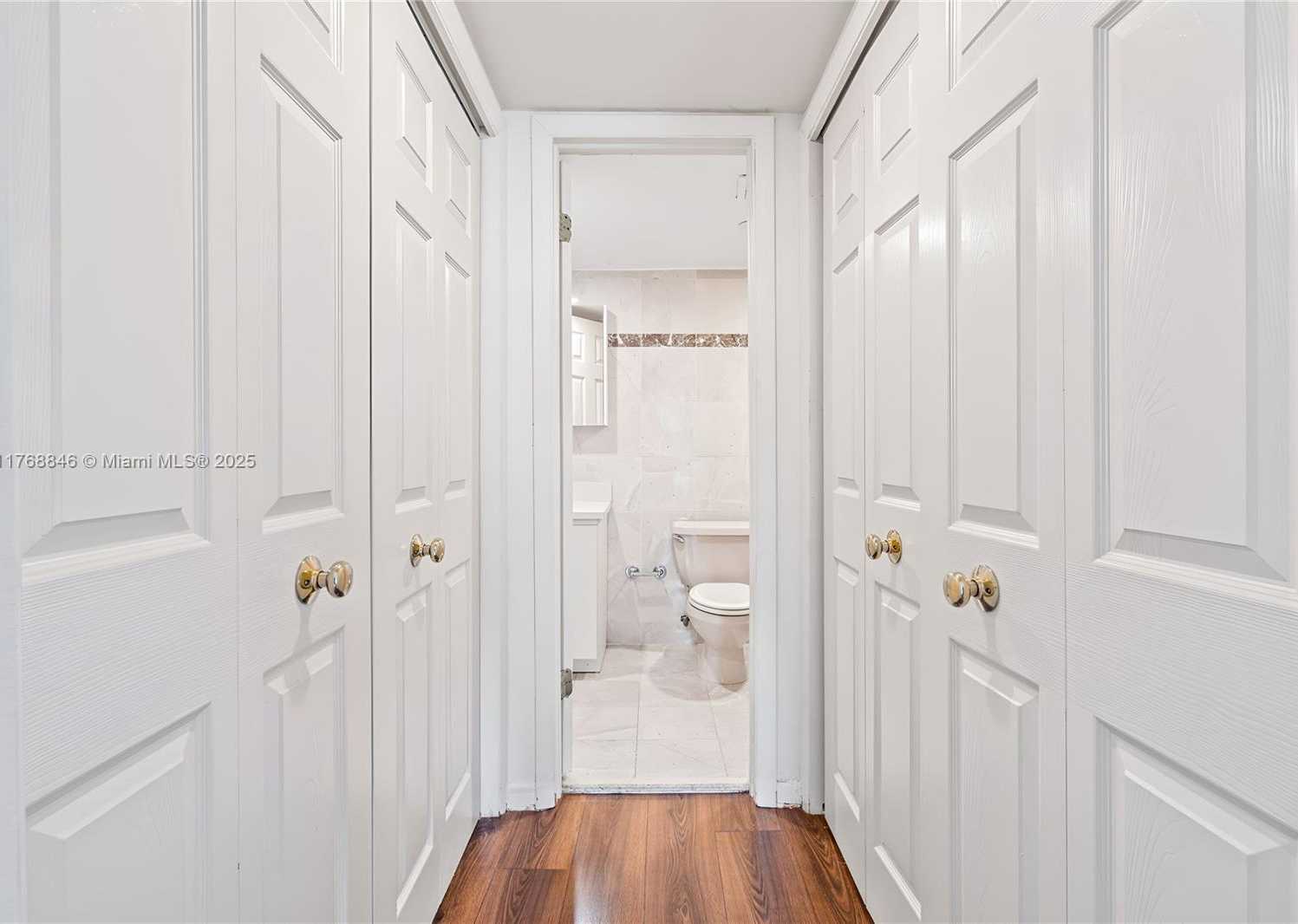 Small Image of 77 CRANDON BLVD #2B, Key Biscayne Number 25