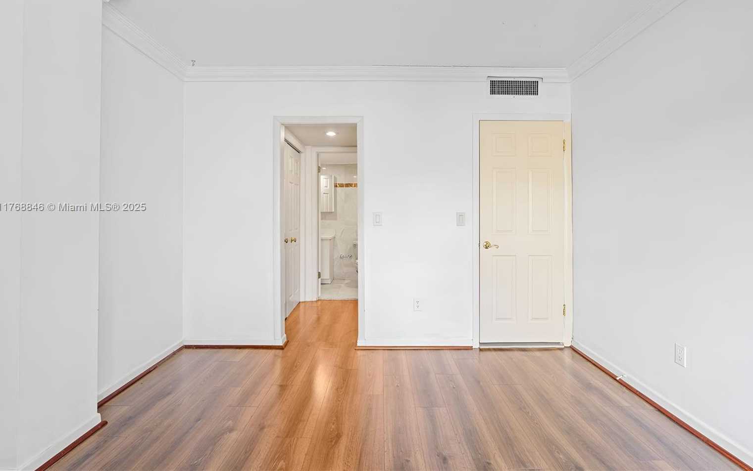 Small Image of 77 CRANDON BLVD #2B, Key Biscayne Number 27