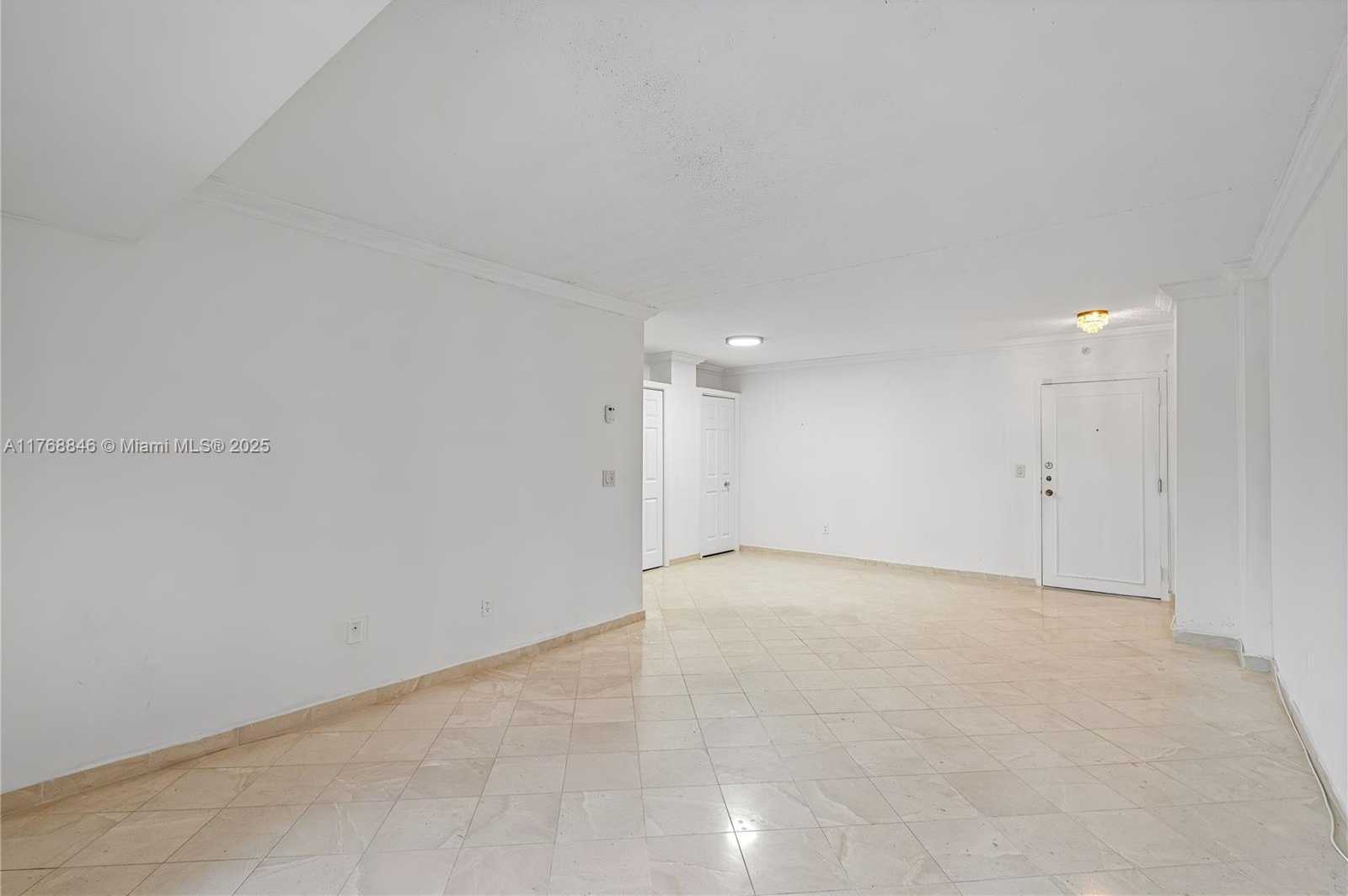 Small Image of 77 CRANDON BLVD #2B, Key Biscayne Number 4