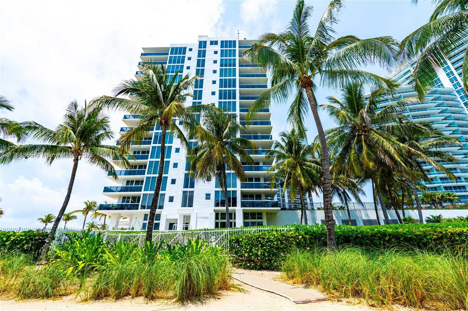 Small Image of 10275 COLLINS AVE #116, Bal Harbour Number 27