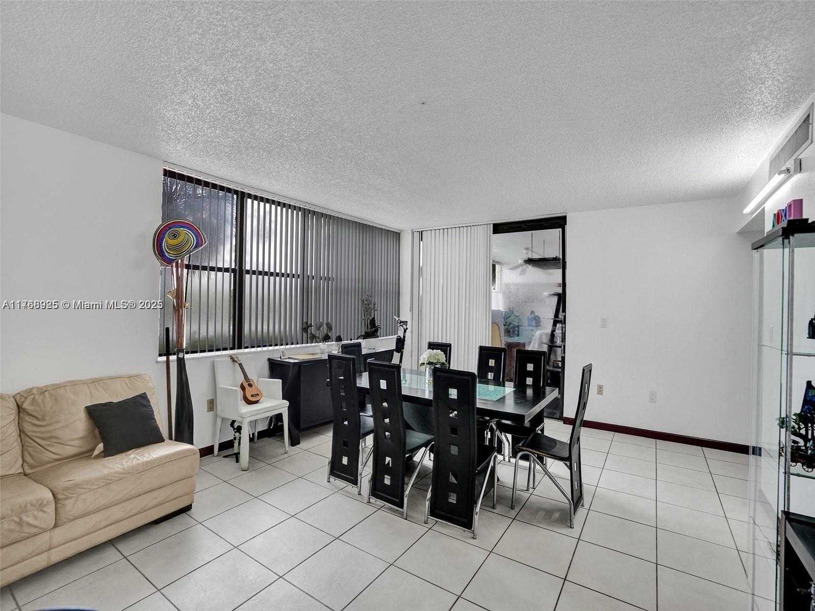 Small Image of 20301 NORTH EAST 30TH AVE #122-5, Aventura Number 10