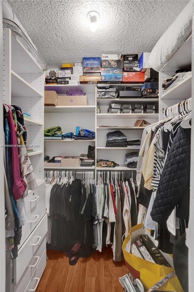 Small Image of 20301 NORTH EAST 30TH AVE #122-5, Aventura Number 20