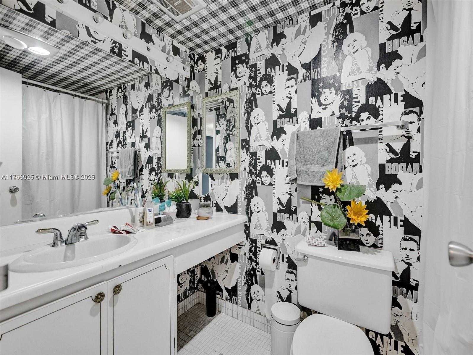 Small Image of 20301 NORTH EAST 30TH AVE #122-5, Aventura Number 3