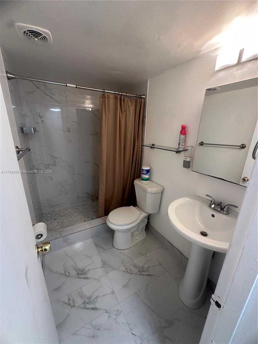 Small Image of 1120 102ND ST #4, Bay Harbor Islands Number 6