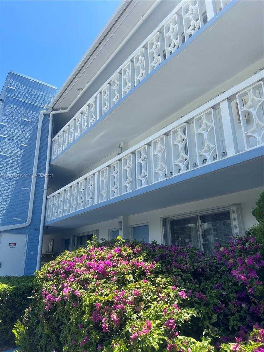 Small Image of 1120 102ND ST #4, Bay Harbor Islands Number 7