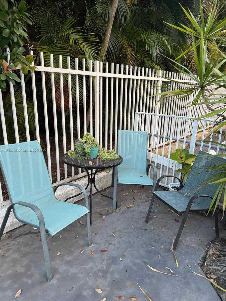 Small Image of 1340 LINCOLN RD #401, Miami Beach Number 34