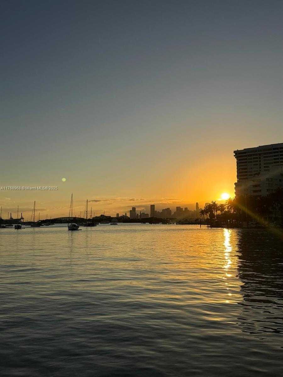 Small Image of 1340 LINCOLN RD #401, Miami Beach Number 40