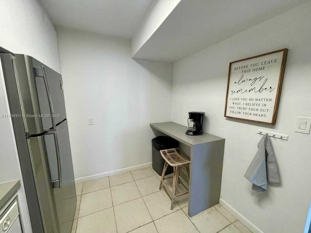 Small Image of 100 BAYVIEW DR #2021, Sunny Isles Beach Number 30