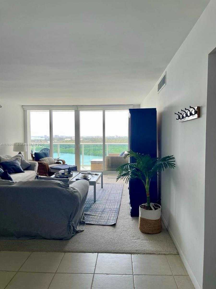 Small Image of 100 BAYVIEW DR #2021, Sunny Isles Beach Number 44