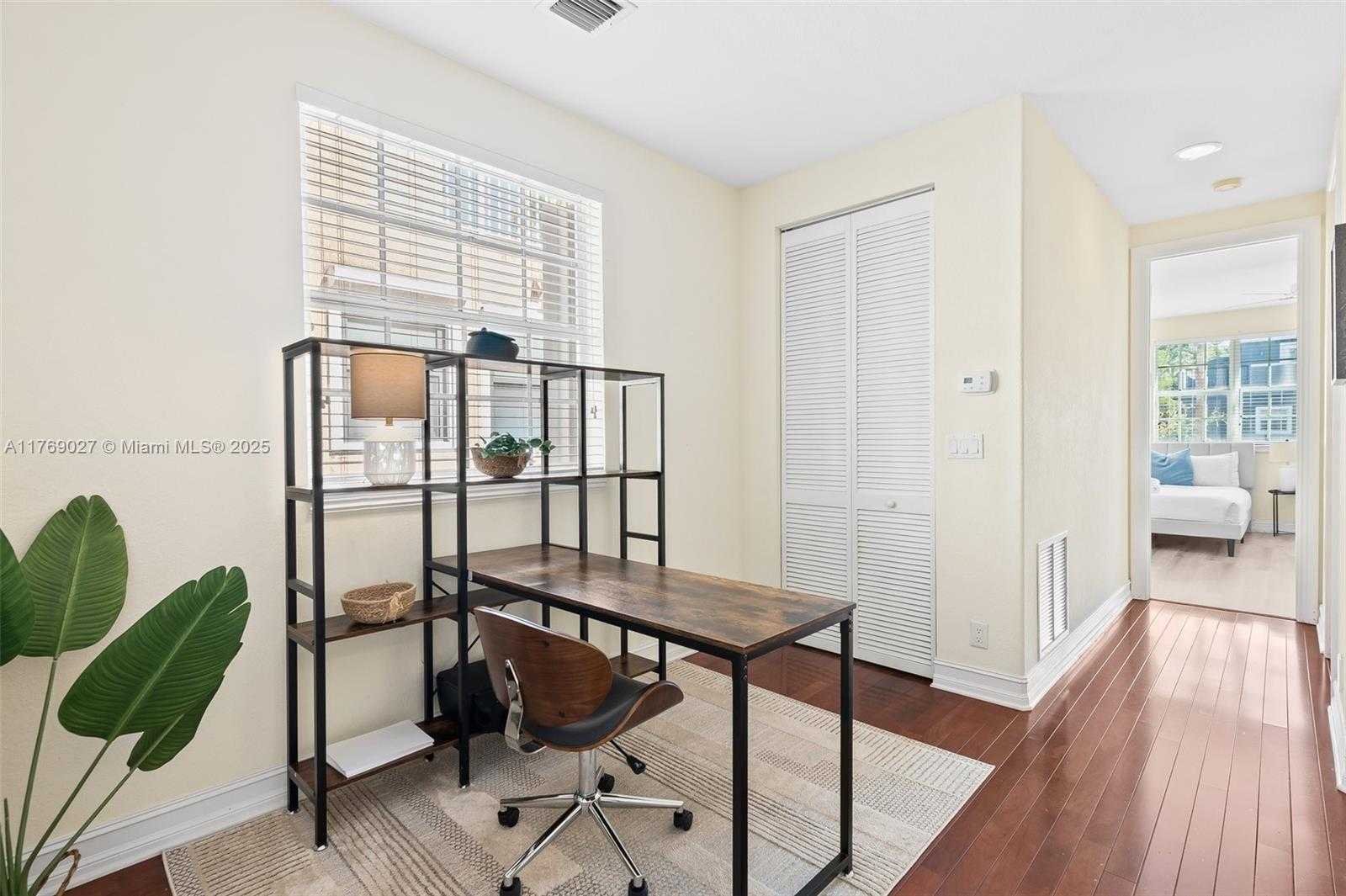 Small Image of 419 SOUTH WEST 5TH ST #419, Fort Lauderdale Number 12