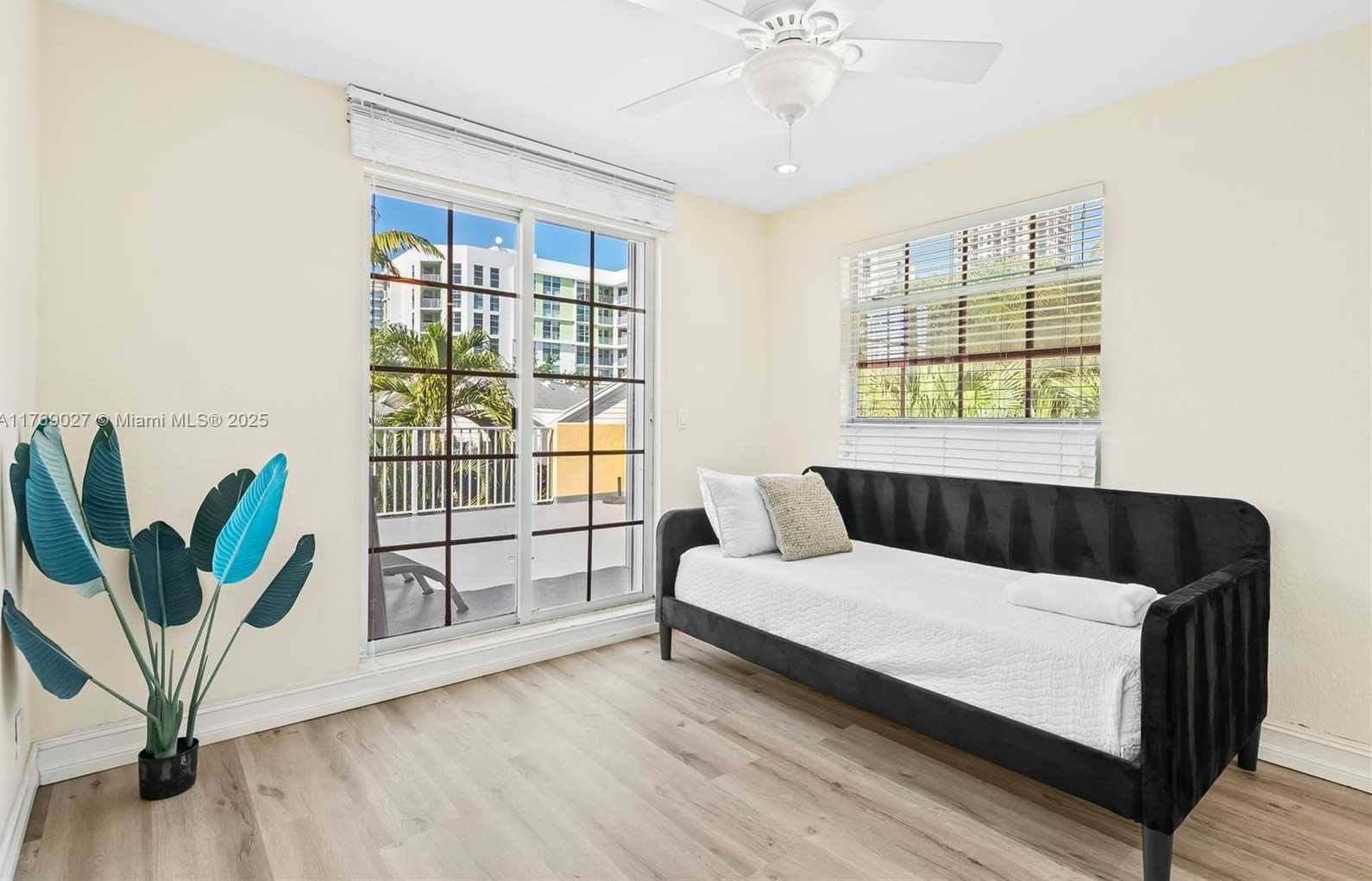 Small Image of 419 SOUTH WEST 5TH ST #419, Fort Lauderdale Number 24