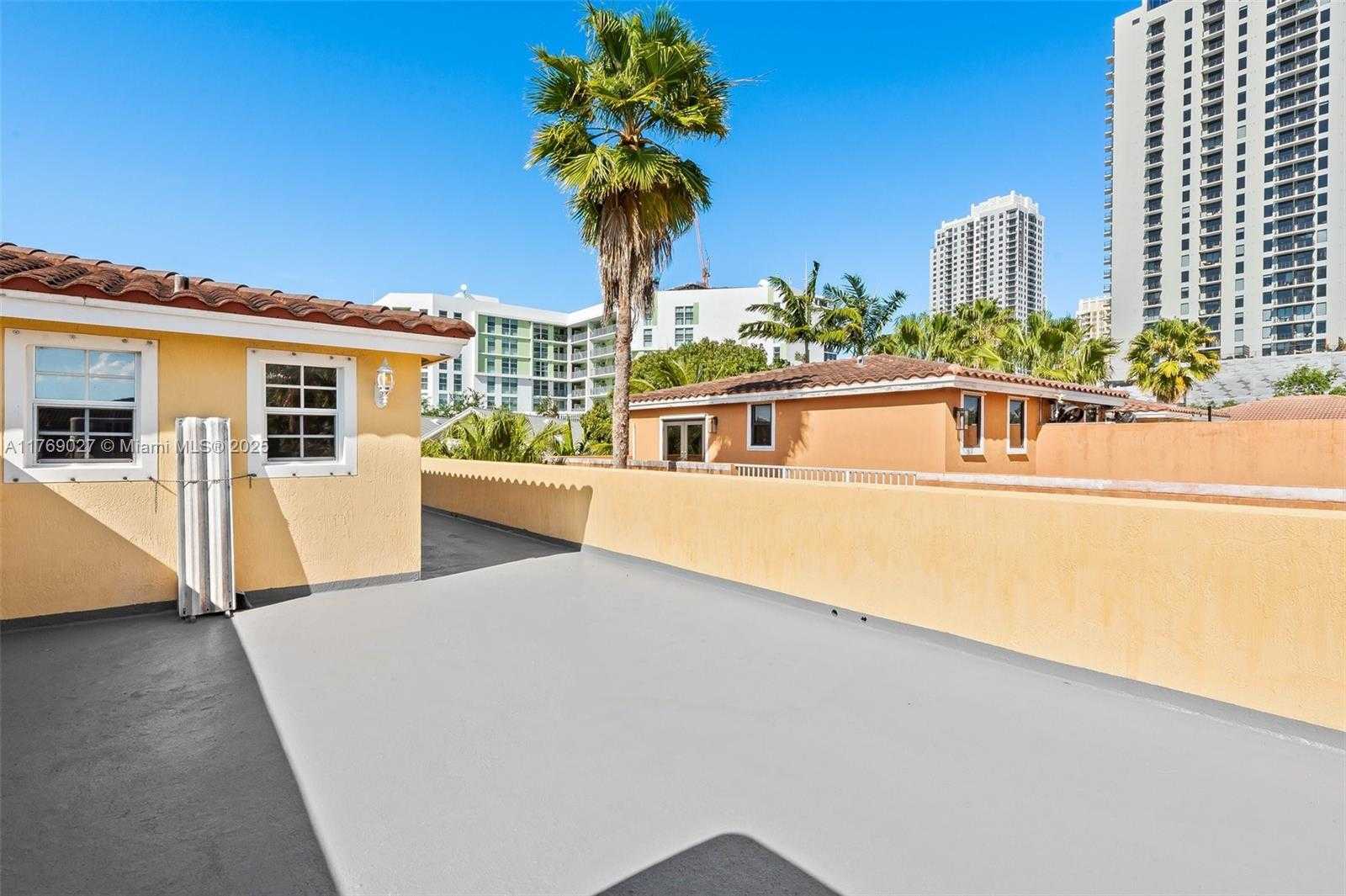 Small Image of 419 SOUTH WEST 5TH ST #419, Fort Lauderdale Number 42