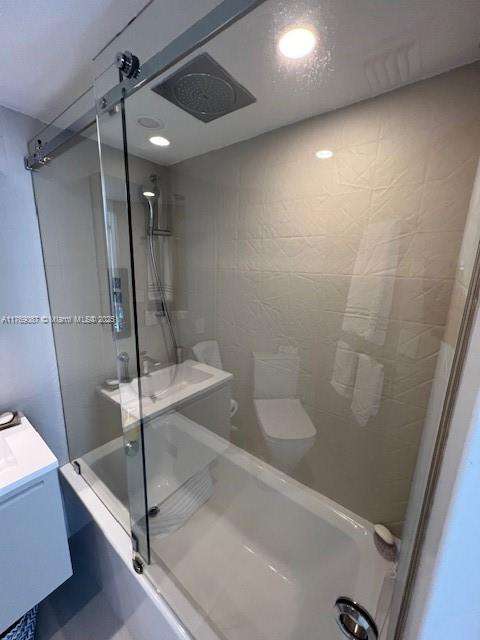 Small Image of 6301 COLLINS AVE #3001, Miami Beach Number 17