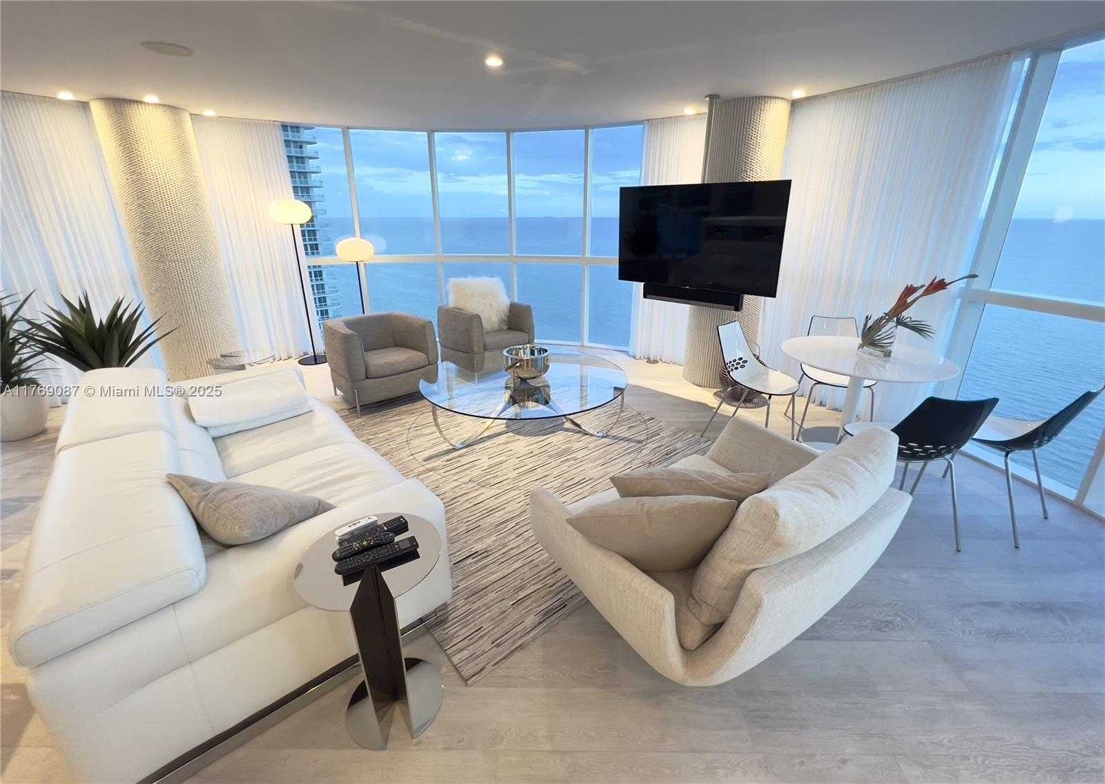 Small Image of 6301 COLLINS AVE #3001, Miami Beach Number 2