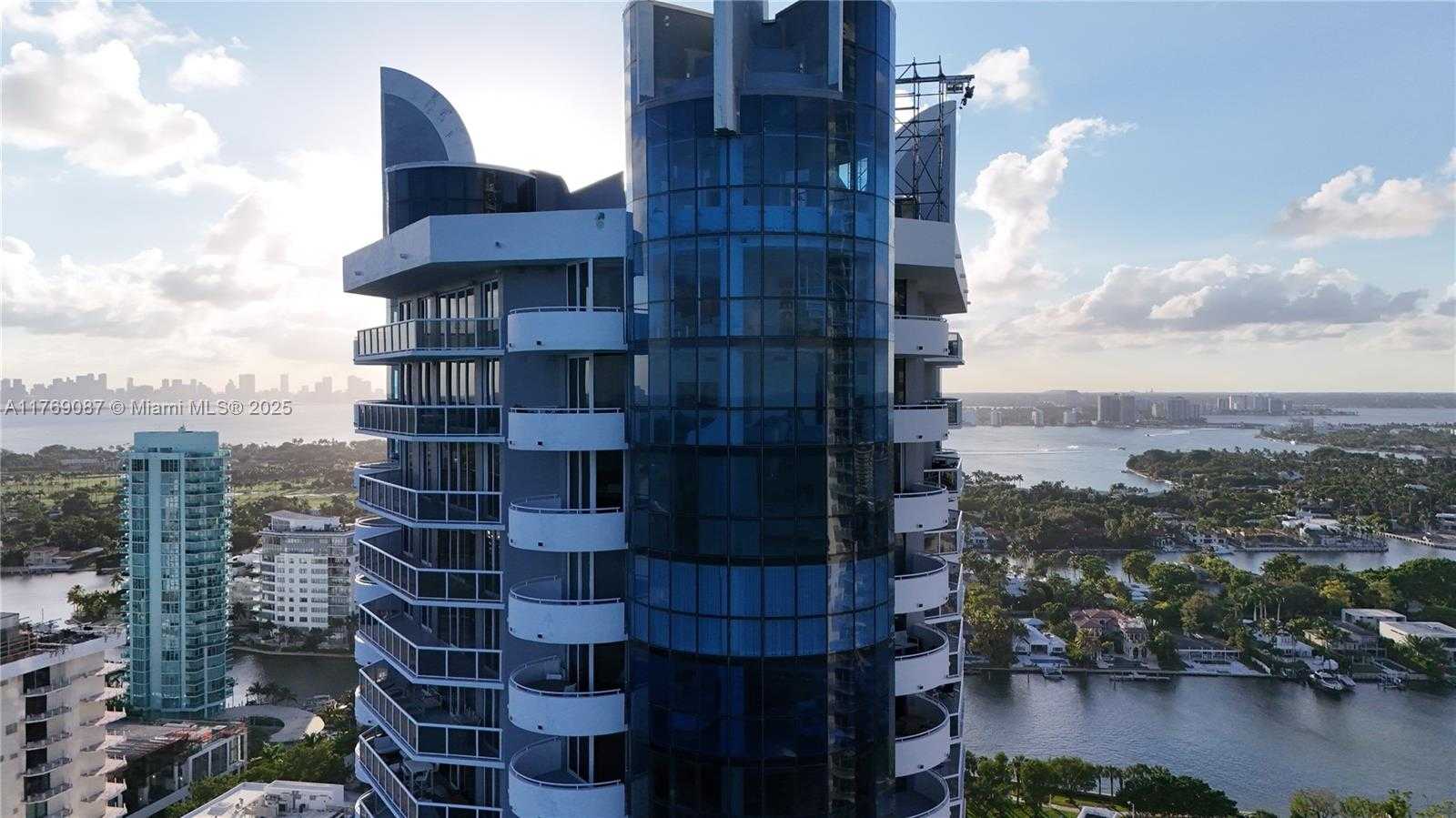 Small Image of 6301 COLLINS AVE #3001, Miami Beach Number 22