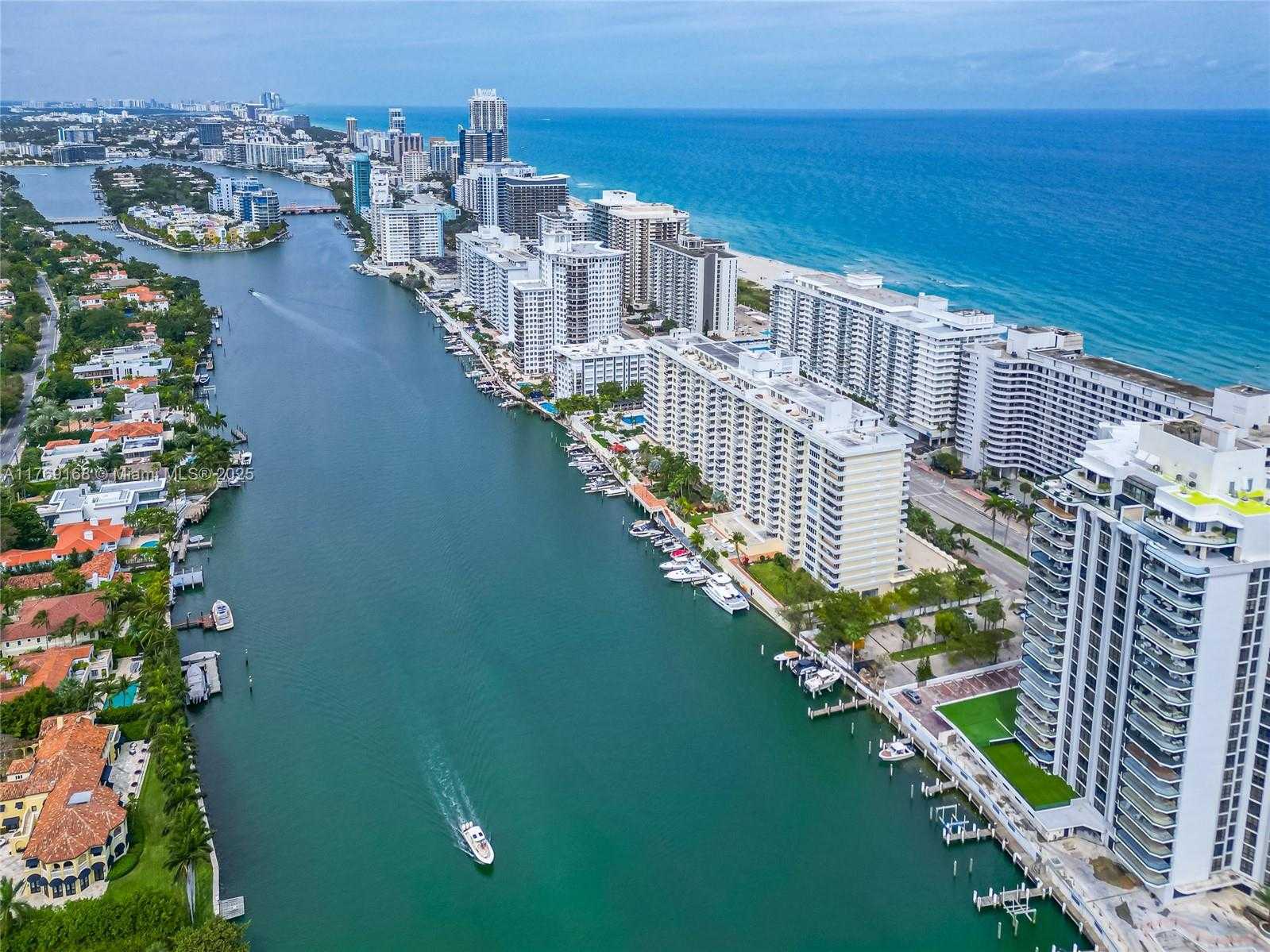 Small Image of 5600 COLLINS AVE #6P, Miami Beach Number 43
