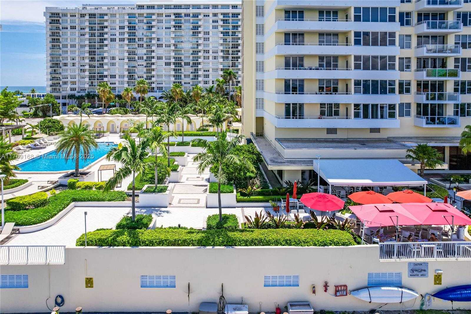 Small Image of 5600 COLLINS AVE #6P, Miami Beach Number 47