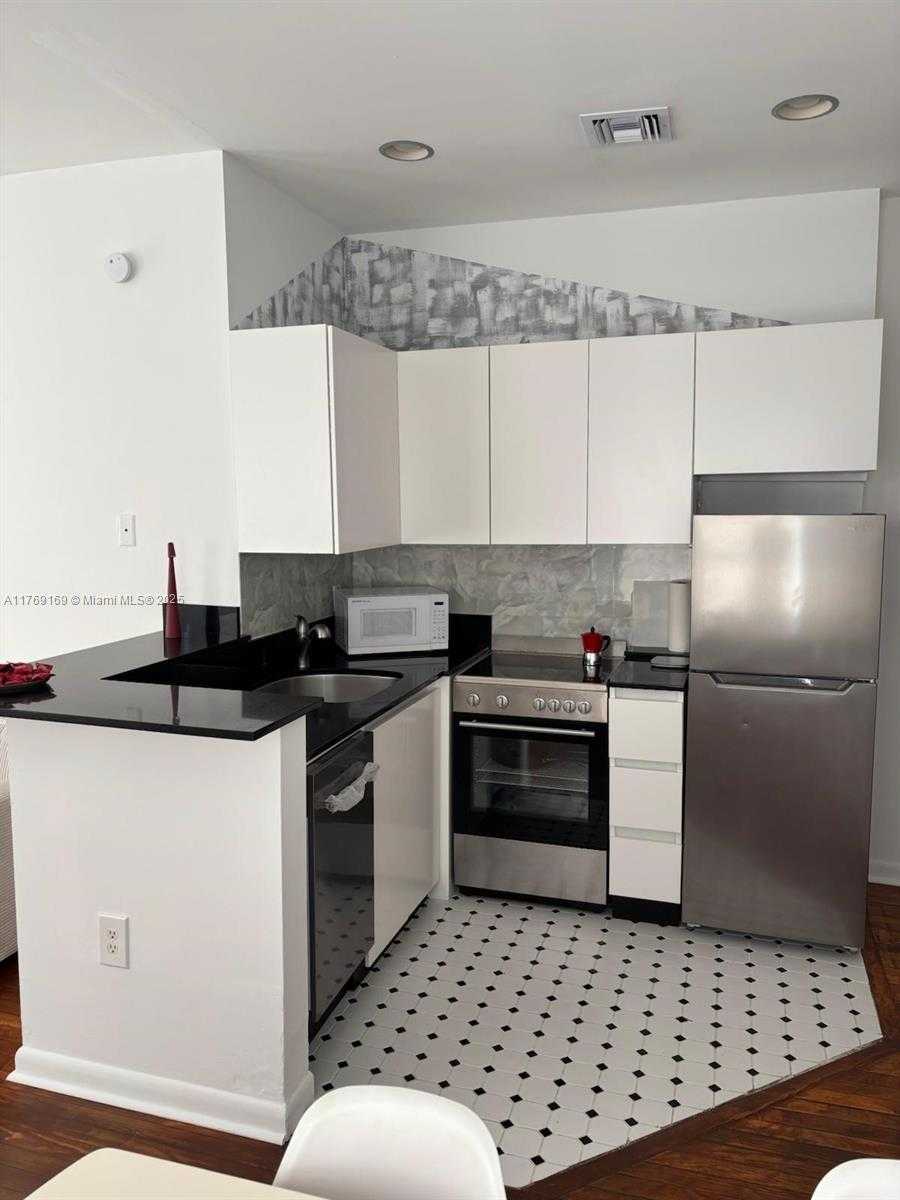 Small Image of 1244 PENNSYLVANIA AVE #307, Miami Beach Number 11