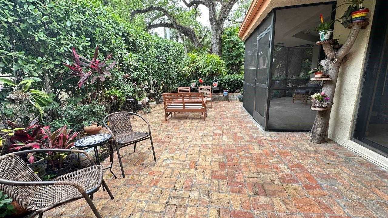 Small Image of 3308 OLD OAK LN #1003, Hollywood Number 50