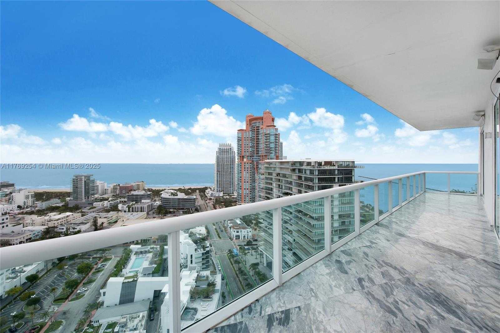 Small Image of 1000 SOUTH POINTE DR #PH-2804, Miami Beach Number 23