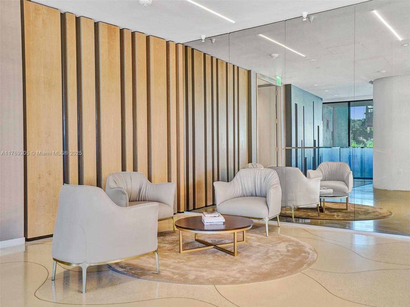 Small Image of 9 ISLAND AVE #2109, Miami Beach Number 21