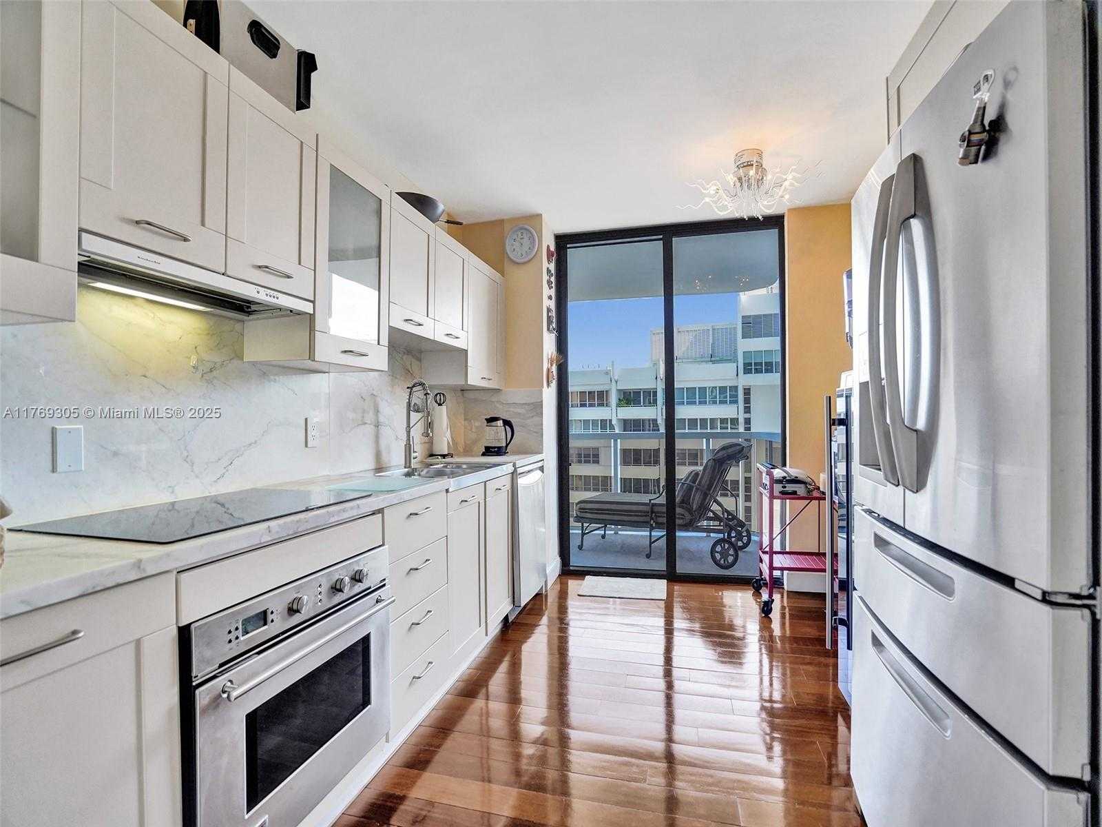 Small Image of 9 ISLAND AVE #2109, Miami Beach Number 7