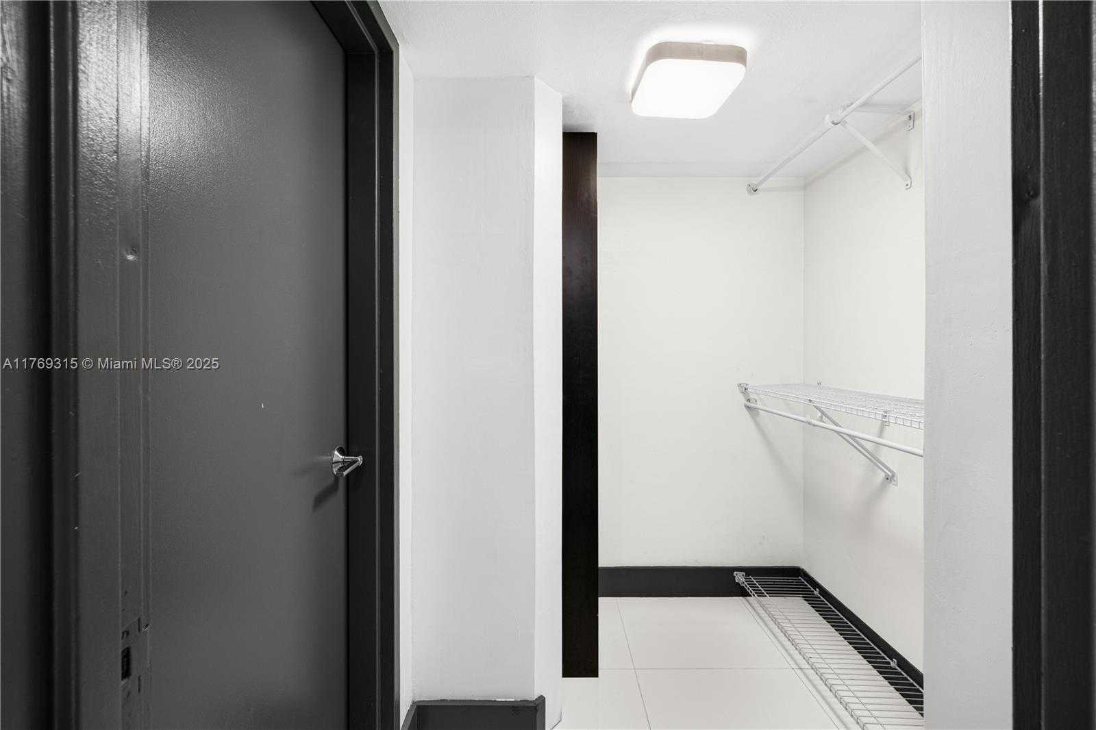 Small Image of 3301 NORTH EAST 5TH AVE #1212, Miami Number 13