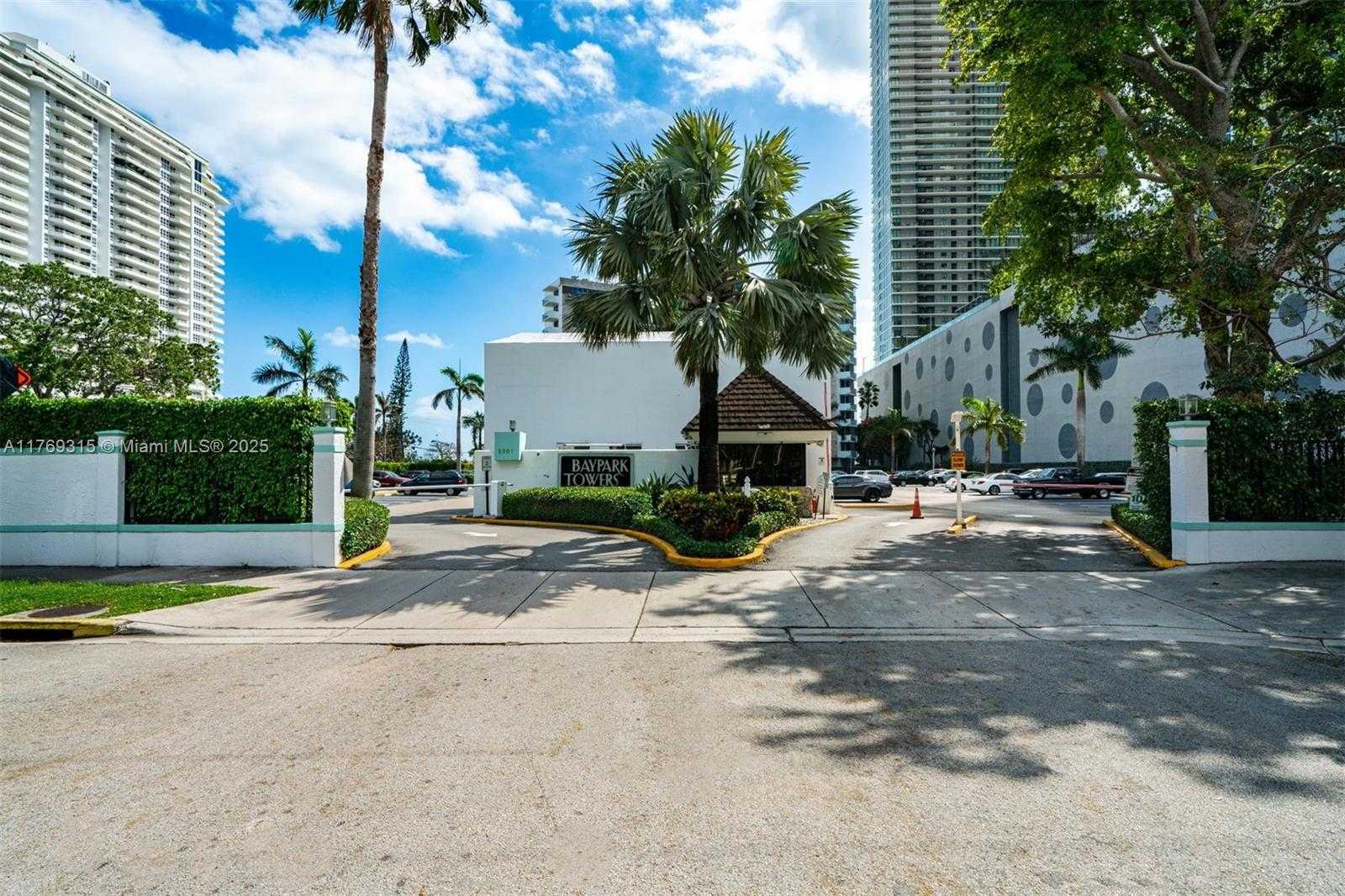 Small Image of 3301 NORTH EAST 5TH AVE #1212, Miami Number 21