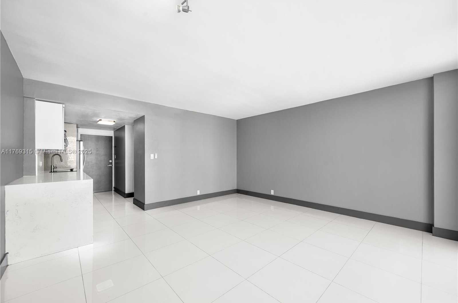 Small Image of 3301 NORTH EAST 5TH AVE #1212, Miami Number 3