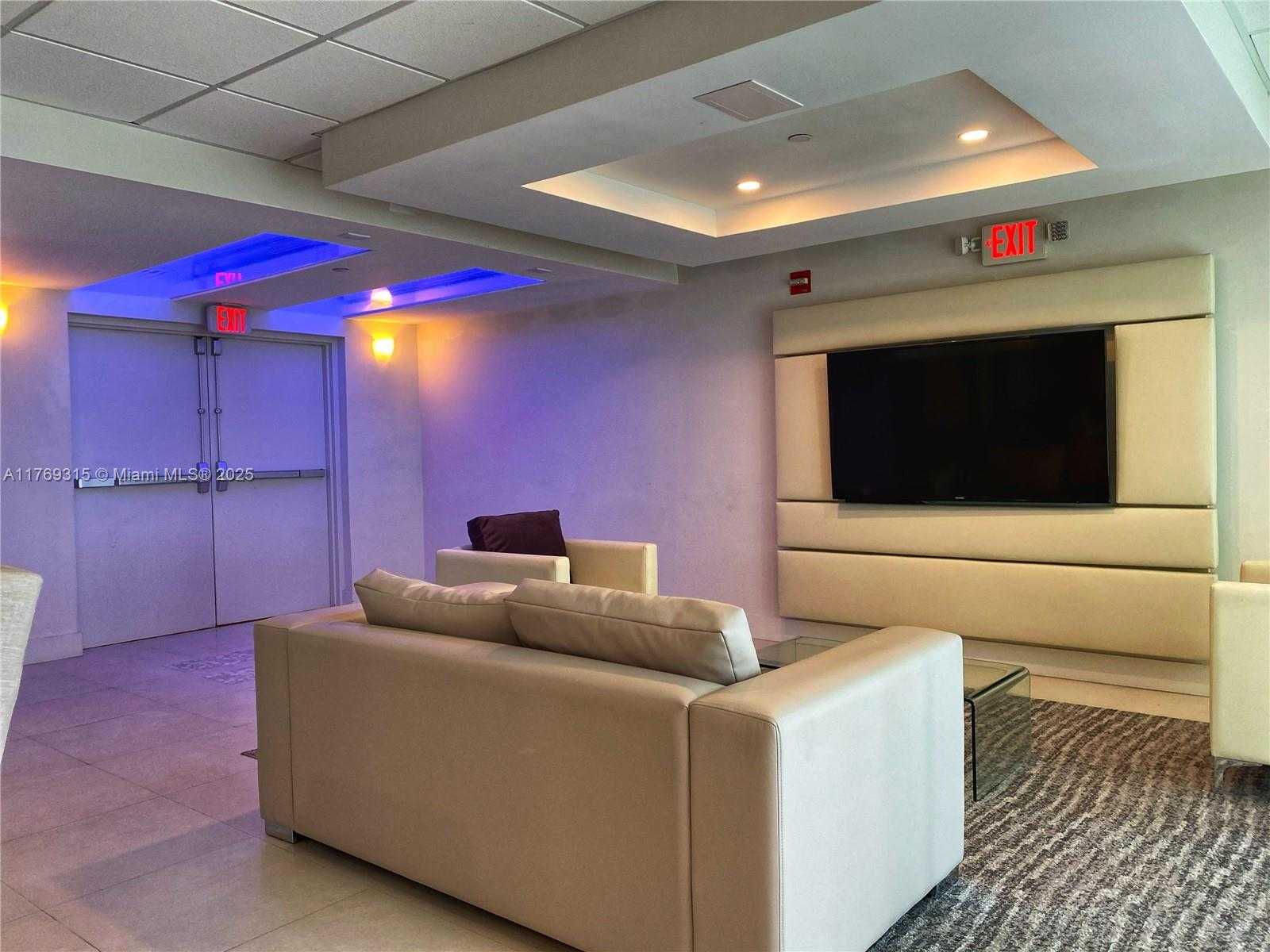 Small Image of 3301 NORTH EAST 5TH AVE #1212, Miami Number 30