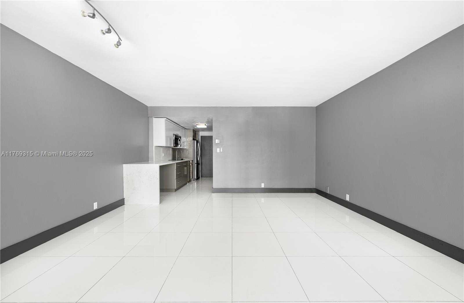 Small Image of 3301 NORTH EAST 5TH AVE #1212, Miami Number 9