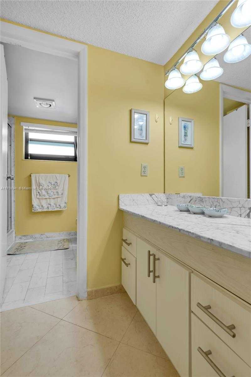 Small Image of 2301 SOUTH OCEAN DR #207, Hollywood Number 14