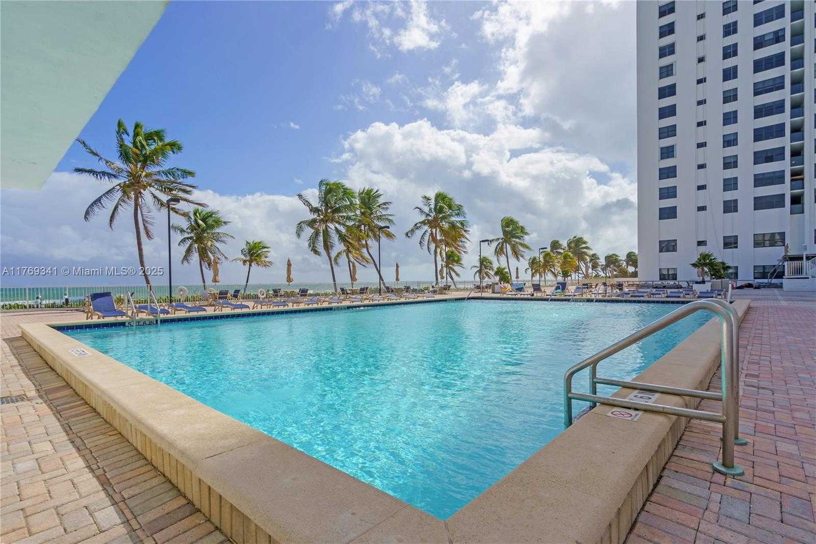 Small Image of 2301 SOUTH OCEAN DR #207, Hollywood Number 20