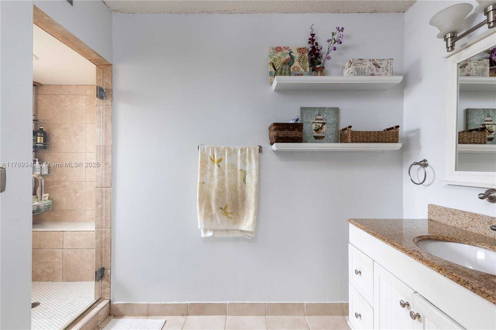 Small Image of 9137 LIMETREE LN #166, Pembroke Pines Number 16