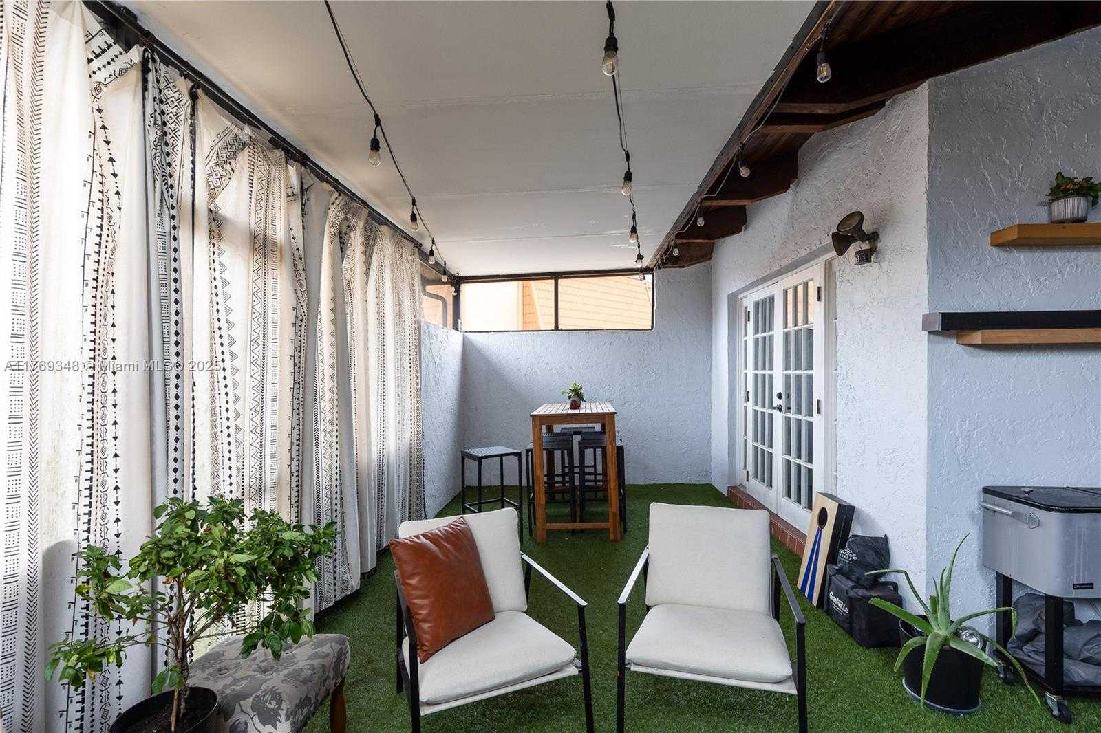 Small Image of 9137 LIMETREE LN #166, Pembroke Pines Number 22