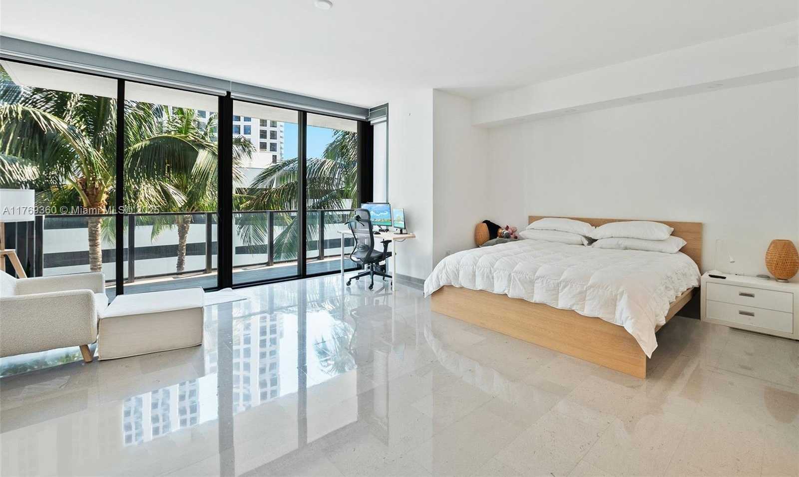 Small Image of 68 SOUTH EAST 6TH STREET #805, Miami Number 8
