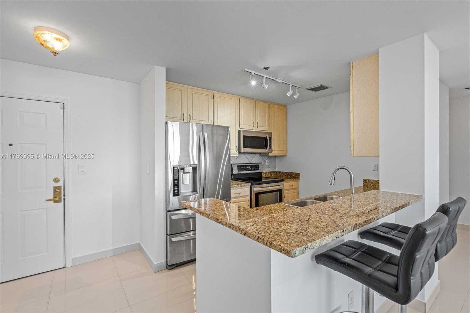 Small Image of 2665 SOUTH WEST 37TH AVE #PH1610, Miami Number 12