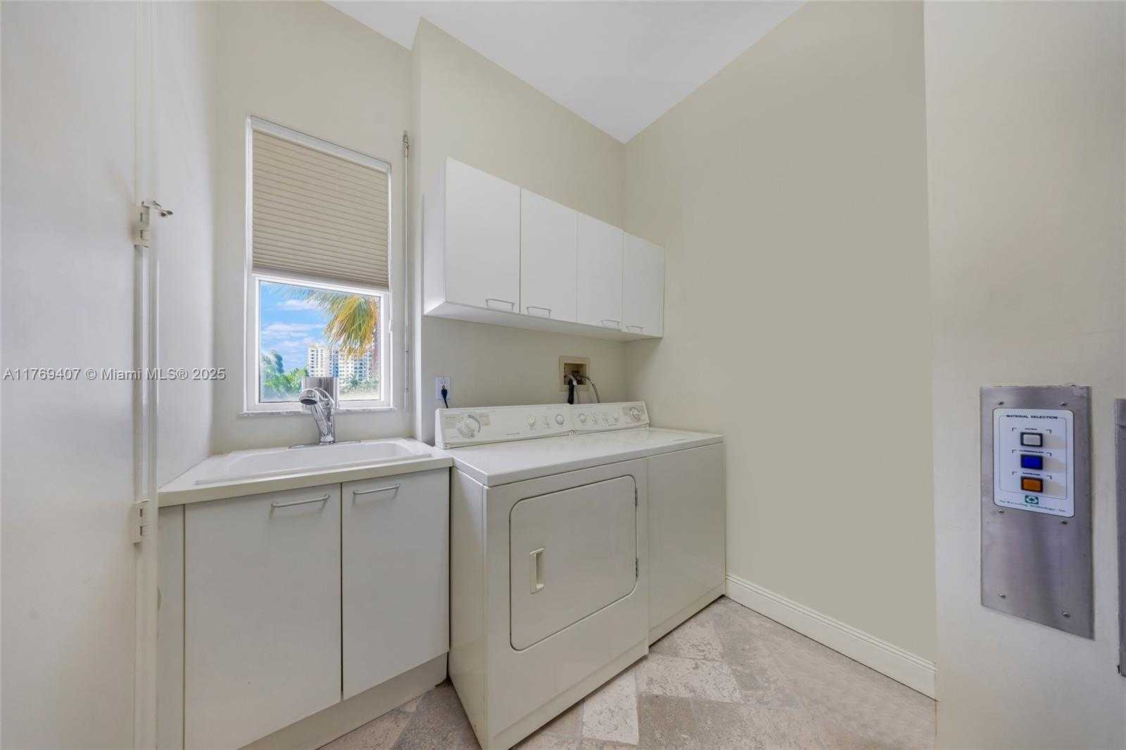 Small Image of 19925 NORTH EAST 39TH PL #402, Aventura Number 36