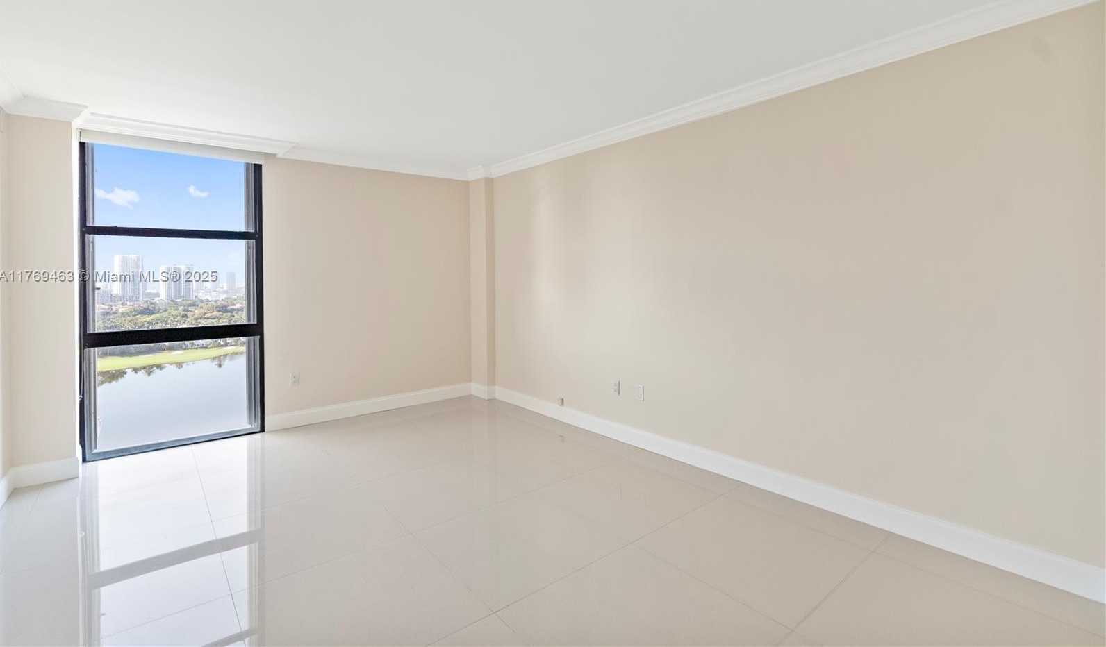 Small Image of 3675 NORTH COUNTRY CLUB DR #2208, Aventura Number 17