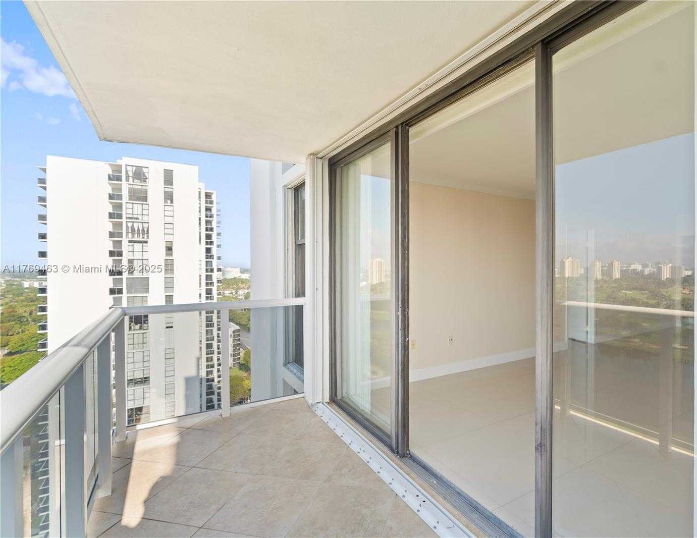 Small Image of 3675 NORTH COUNTRY CLUB DR #2208, Aventura Number 25