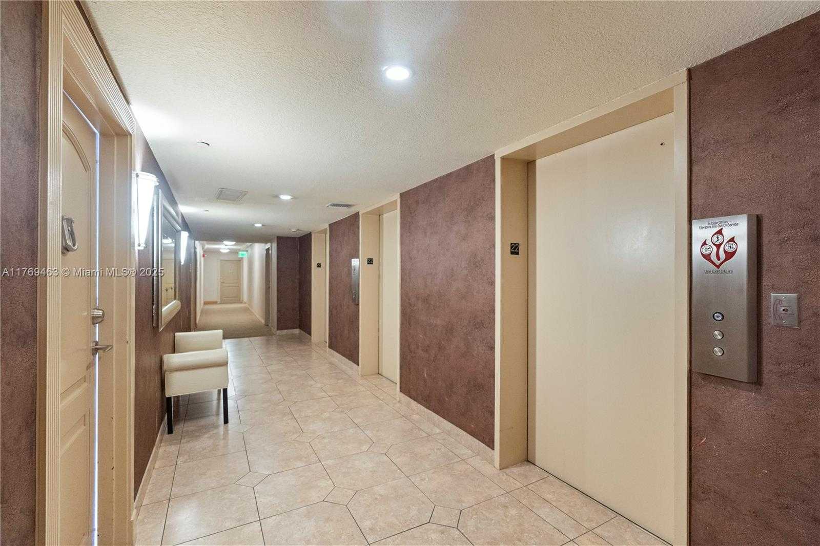 Small Image of 3675 NORTH COUNTRY CLUB DR #2208, Aventura Number 30