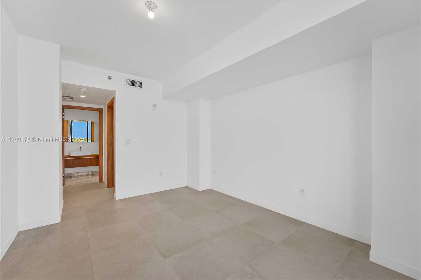 Small Image of 1135 103RD ST #402, Bay Harbor Islands Number 29